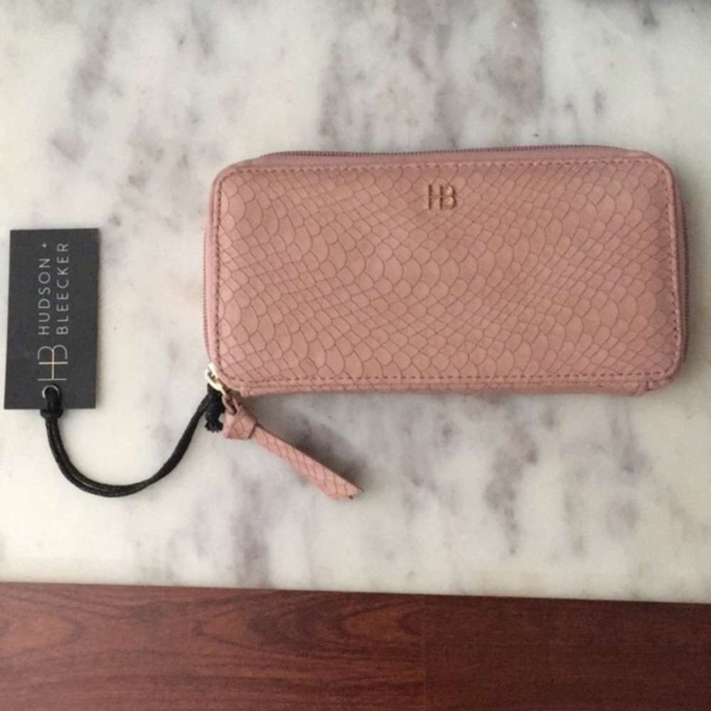 Hudson + Bleeker Bonjour Smartphone Wallet